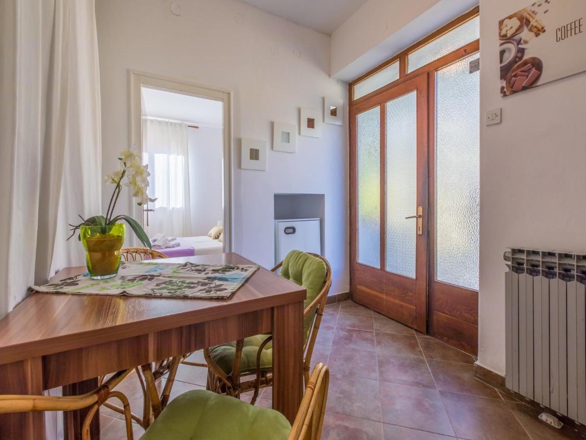 Apartment Roni Crikvenica Eksteriør billede